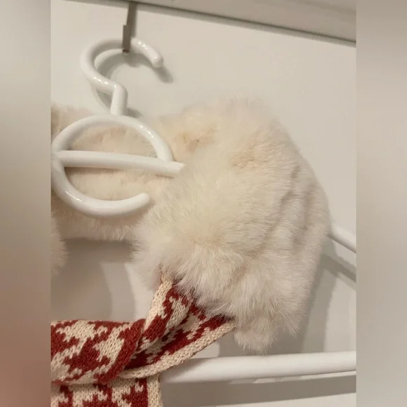 Scarf - Picture 2 of 2